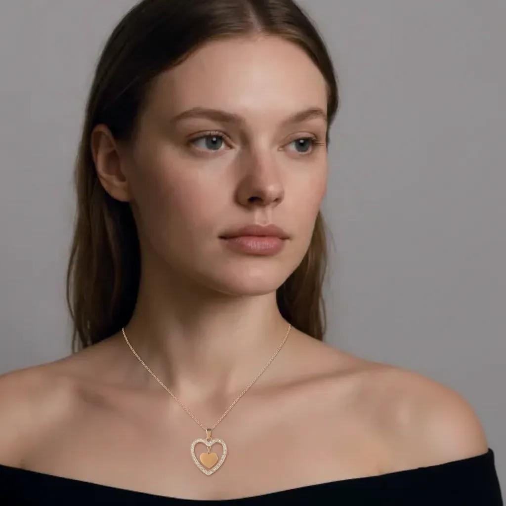 Collar de amor de oro