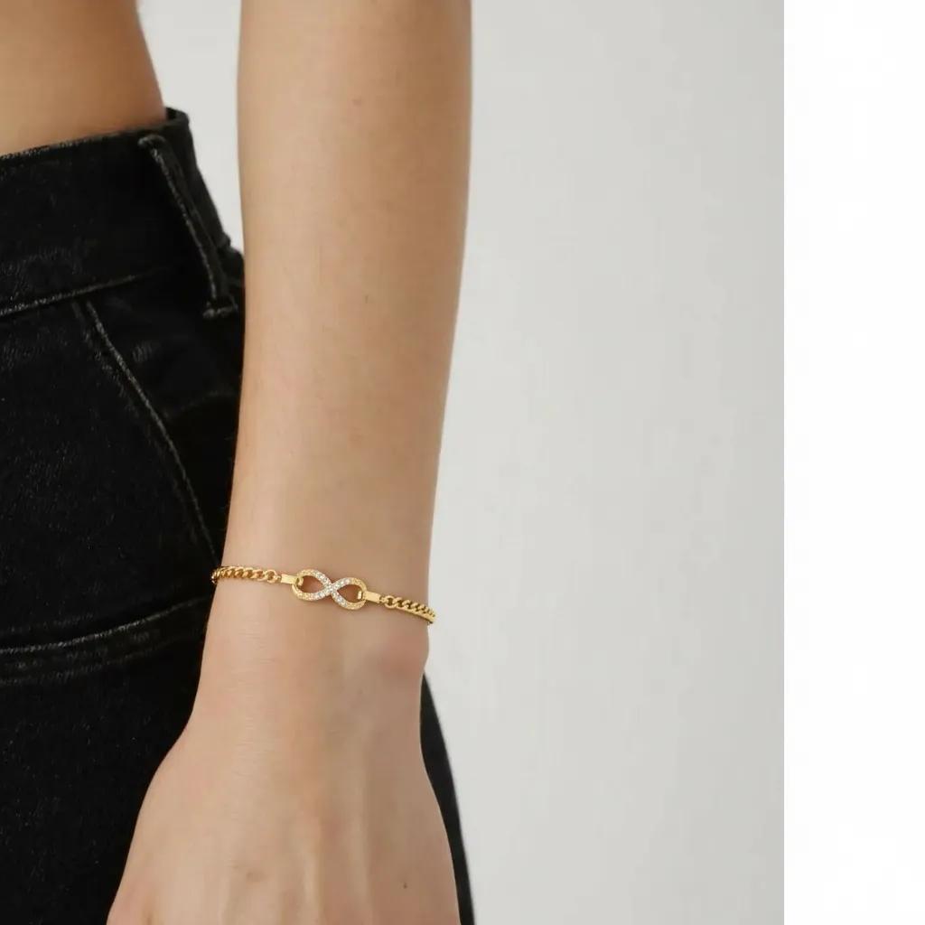 Bracciale Gold Infinity